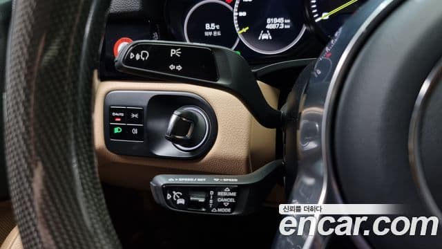 Porsche Cayenne (PO536) 3.0 E-гибрид купе, 2020 16