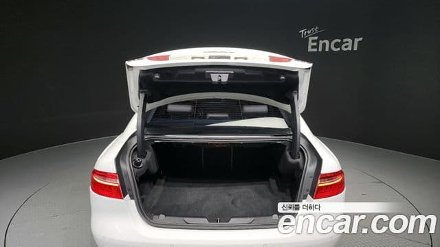 Jaguar XE Prestige, 2016 20