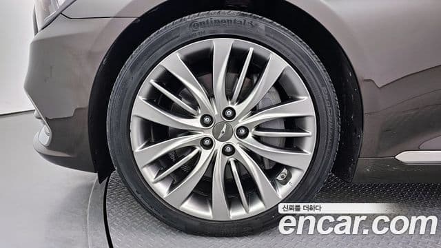 Genesis G80 Premium Luxury, 2017 все фото