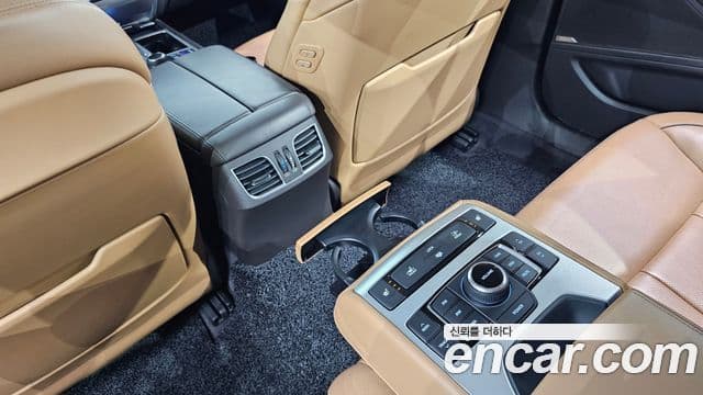 Genesis G80 Premium Luxury, 2017 19