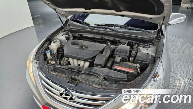 Hyundai Sonata The / новый 브릴리언트 LPI Smart(для людей с инвалидностью), 2014 6