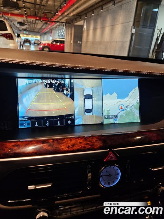 Genesis EQ900 Prestige, 2016 14