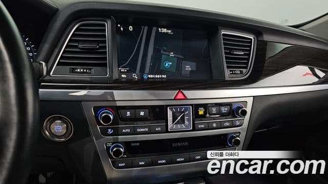 Genesis G80 Premium Luxury, 2019 16