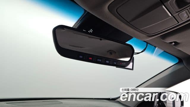 Genesis G80 Premium Luxury, 2019 18