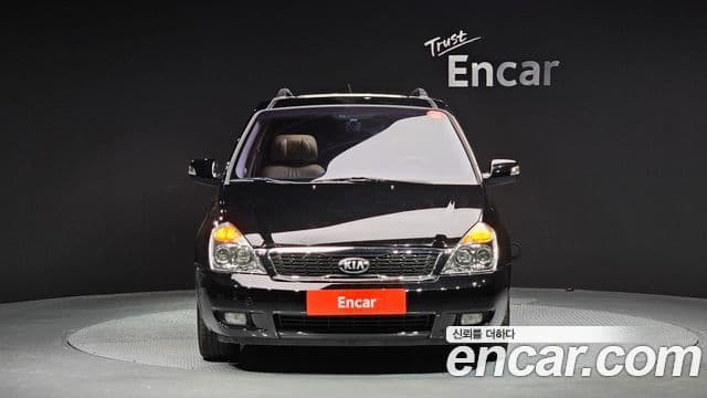 Kia Carnival R President, 2013 3