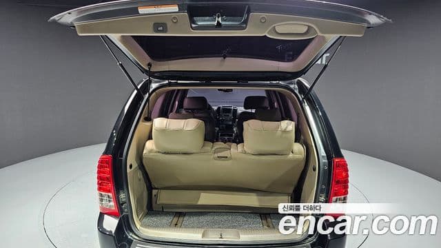 Kia Carnival R President, 2013 20