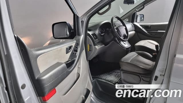 Hyundai Grand Starex Smart, 2017 11
