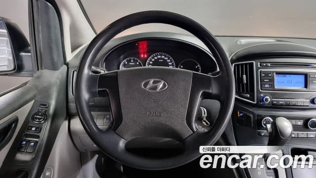 Hyundai Grand Starex Smart, 2017 14