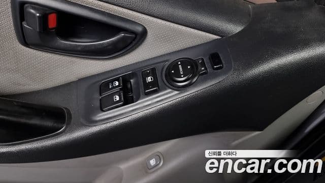 Hyundai Grand Starex Smart, 2017 17