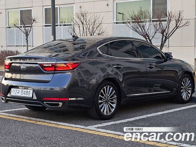 Kia All New K7 Prestige, 2016 11