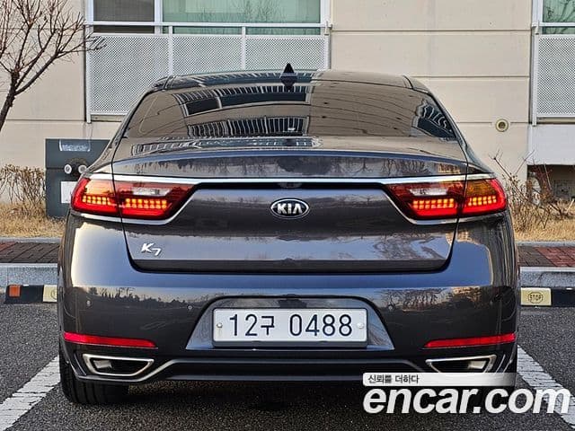 Kia All New K7 Prestige, 2016 12