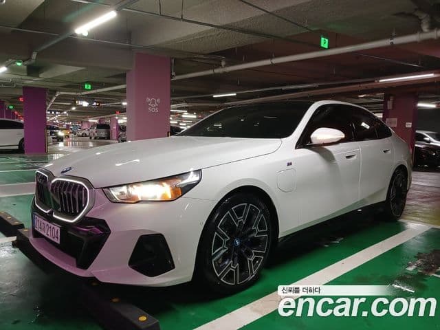 BMW 5시리즈 (G60) 530e M Sport, 2025 2