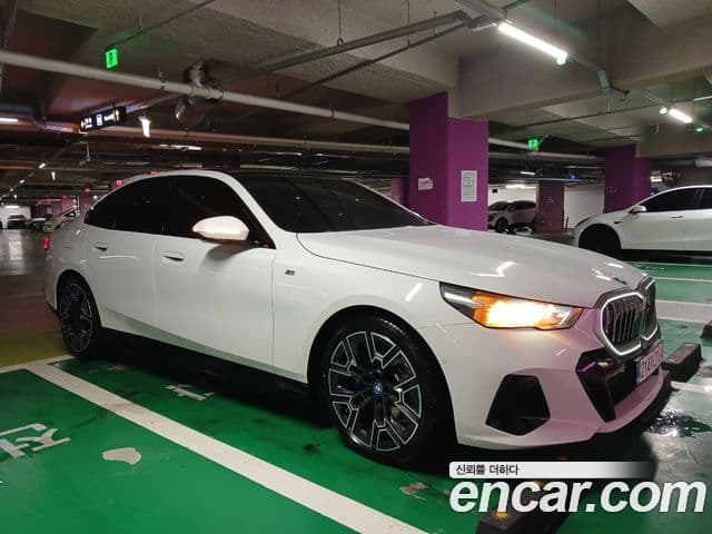 BMW 5시리즈 (G60) 530e M Sport, 2025 3