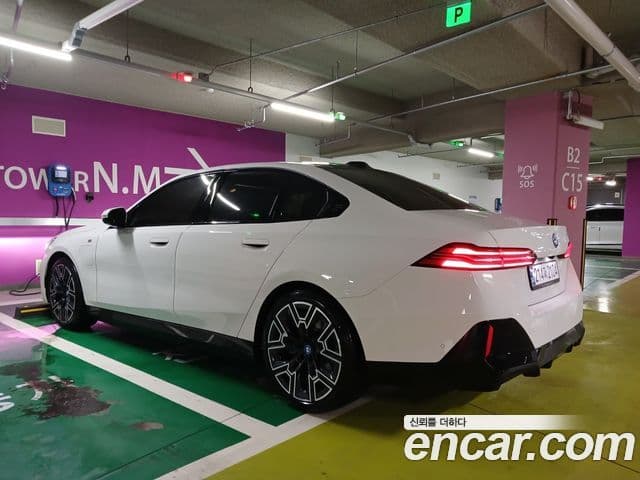 BMW 5시리즈 (G60) 530e M Sport, 2025 4