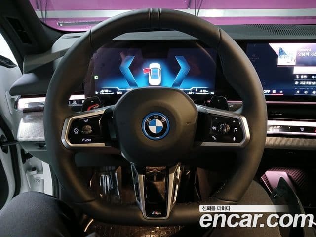 BMW 5시리즈 (G60) 530e M Sport, 2025 8