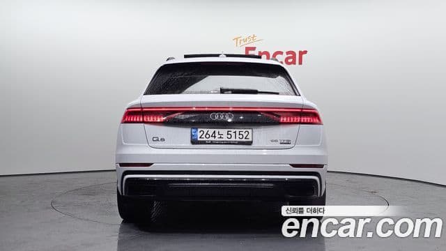 Audi Q8 (4M) Premium, 2021 4