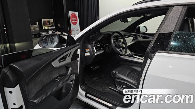 Audi Q8 (4M) Premium, 2021 10