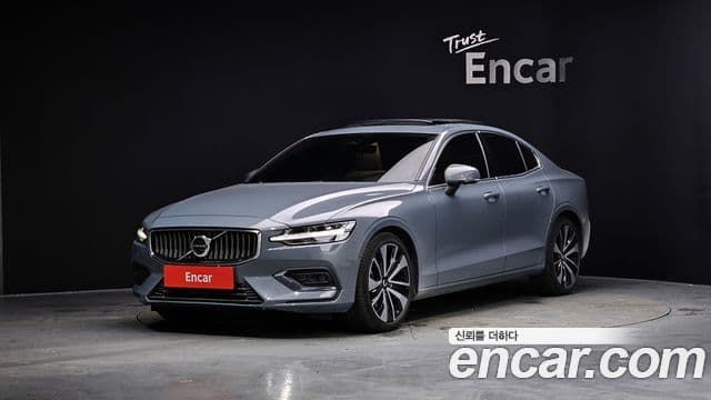 Volvo S60 3세대 B5 Ultimate Bright, 2023 1