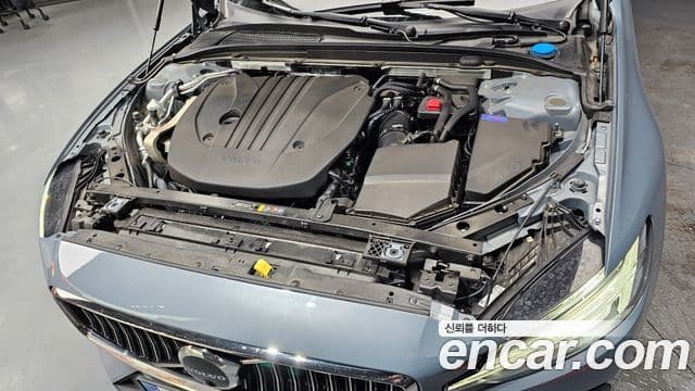 Volvo S60 3세대 B5 Ultimate Bright, 2023 6