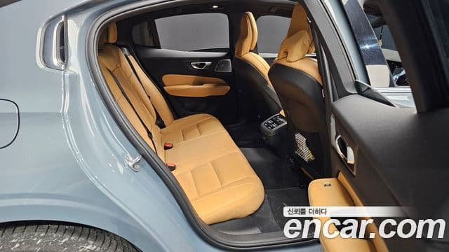 Volvo S60 3세대 B5 Ultimate Bright, 2023 12