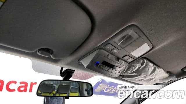 Hyundai Grand Starex детский перевозочный автомобиль LPi, 2018 19