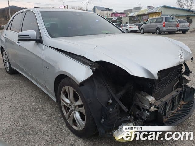 Mercedes-Benz E-класс W212 Avantgarde, 2012 1