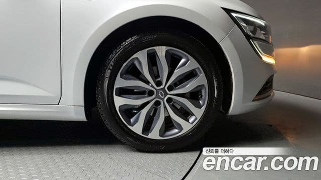 Renault Korea(Samsung) SM6 2.0 LPe LE (для людей с инвалидностью), 2016 все фото