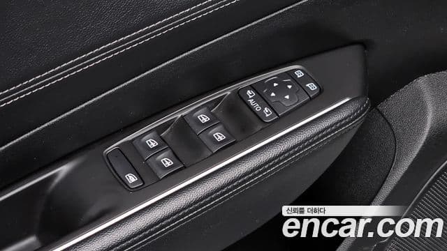 Renault Korea(Samsung) SM6 2.0 LPe LE (для людей с инвалидностью), 2016 17