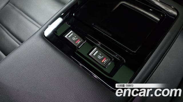 Renault Korea(Samsung) SM6 2.0 LPe LE (для людей с инвалидностью), 2016 18