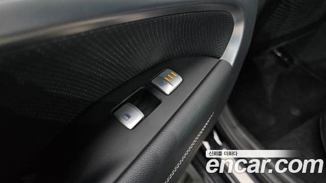 Genesis G70 Supreme, 2018 20