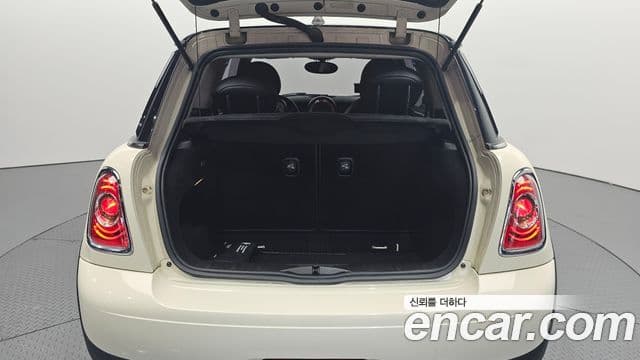 Mini Cooper SE, 2012 20