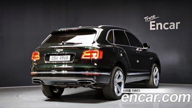 Bentley Bentayga, 2018 2