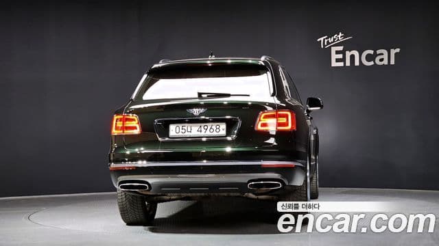 Bentley Bentayga, 2018 4