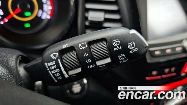 KG모빌리티(SsangYong) Tivoli Air дизель RX 4WD, 2016 17