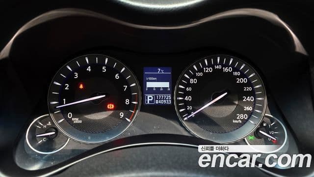 Infiniti M37 Y51, 2011 8