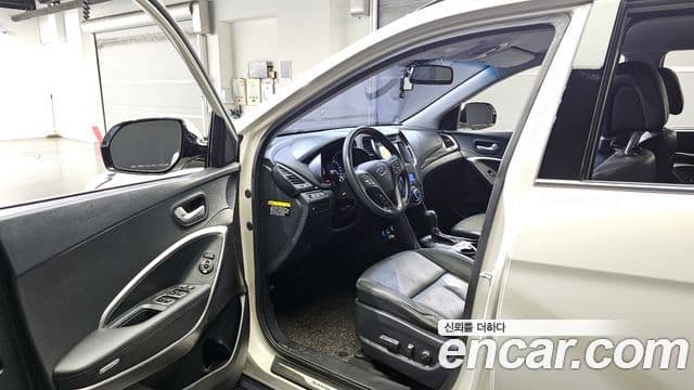 Hyundai Santa Fe DM Premium, 2015 10