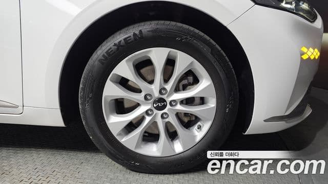 Kia K8 Trendy(арендный автомобиль), 2022 все фото