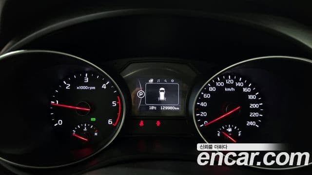 Kia All New Carnival Luxury, 2015 8