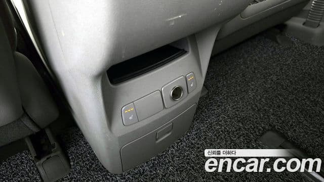 Kia All New Carnival Luxury, 2015 19