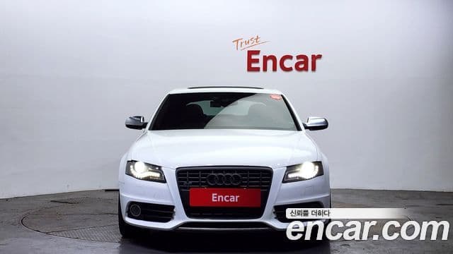 Audi New S4 B8, 2010 3