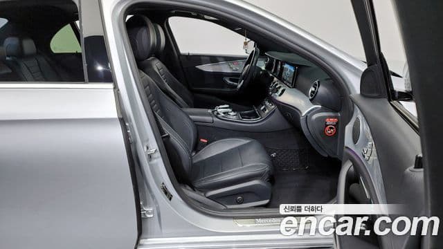 Mercedes-Benz E-класс W213 Avantgarde, 2020 11