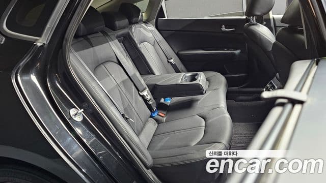 Kia K5 2세대 Noblesse, 2016 12