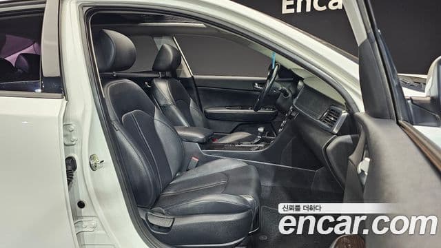 Kia K5 2세대 Prestige, 2016 10