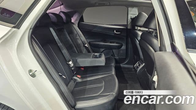 Kia K5 2세대 Prestige, 2016 12