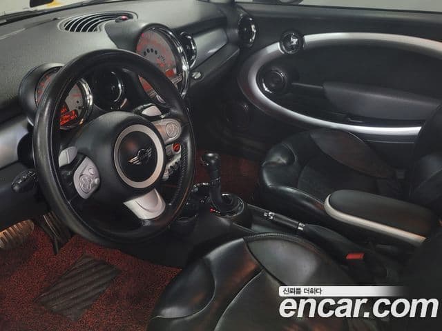 Mini Cooper S 2세대, 2009 11