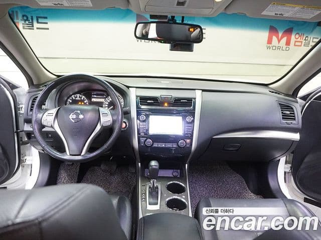 Nissan 알티마 L33, 2016 7