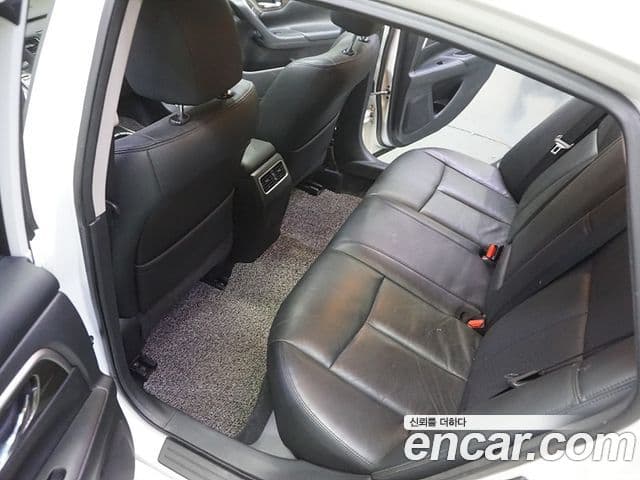 Nissan 알티마 L33, 2016 11