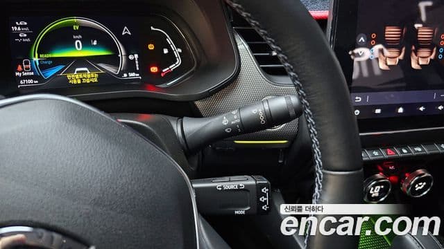 Renault Korea(Samsung) XM3 1.6 E-TECH Инспайр (Inspire), 2023 18