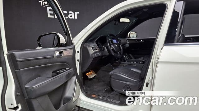 KG모빌리티(SsangYong) G4 Rexton Majesty, 2018 10