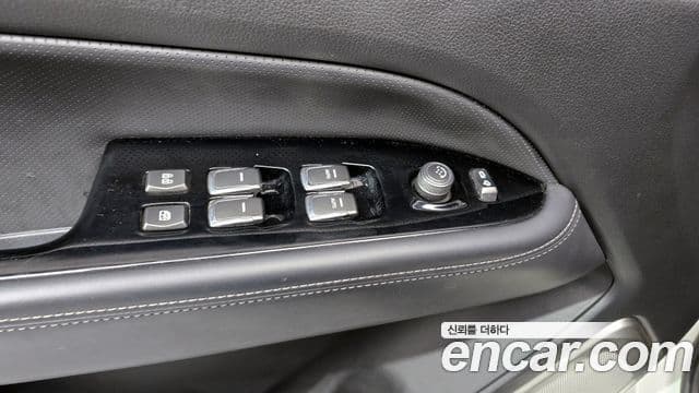 KG모빌리티(SsangYong) G4 Rexton Majesty, 2018 18